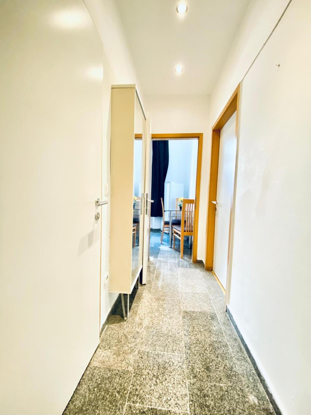 Astonishing 1 Bedroom Apt. Near Danube River Wina Bagian luar foto